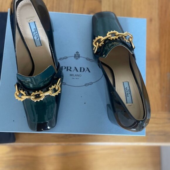 $890 PRADA Gold Chain Statement Loafer Pump New w/Box -  S 8,5/9 IT - Picture 11 of 16